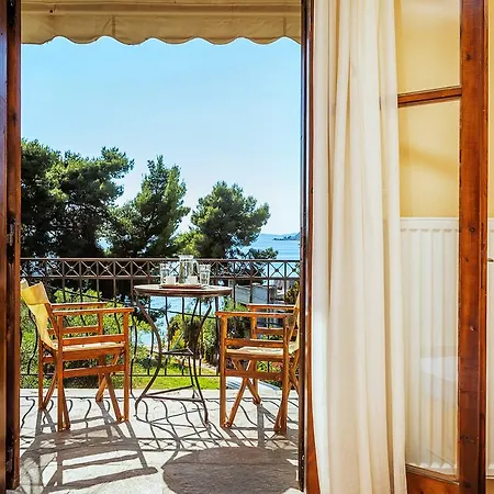 Xenios Loutra Village Karnagio