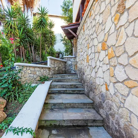 Xenios Loutra Village Karnagio Loutra (Kassandra)