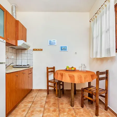Xenios Loutra Village Karnagio Loutra (Kassandra)